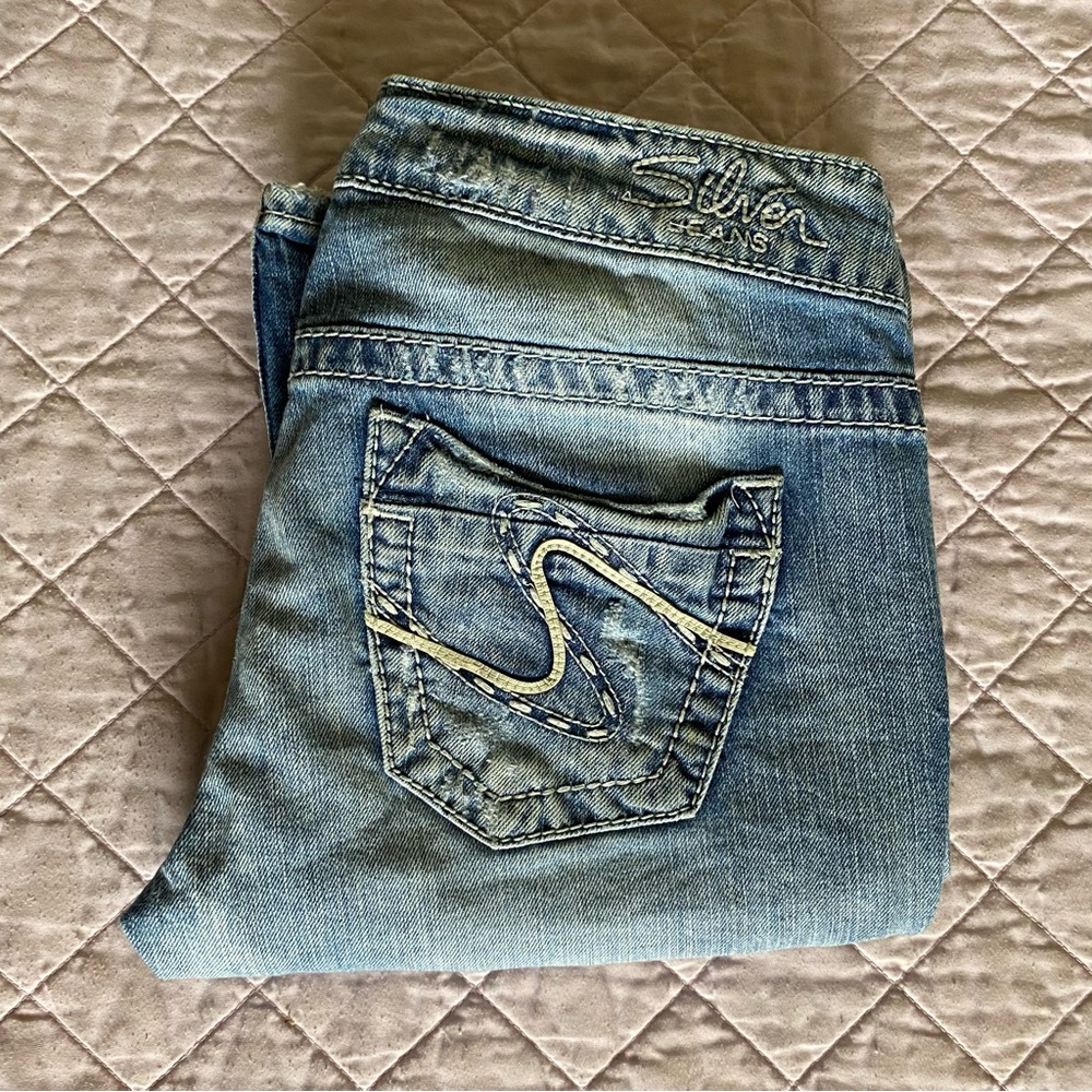 Silver jeans Frances 18” bootcut low waisted